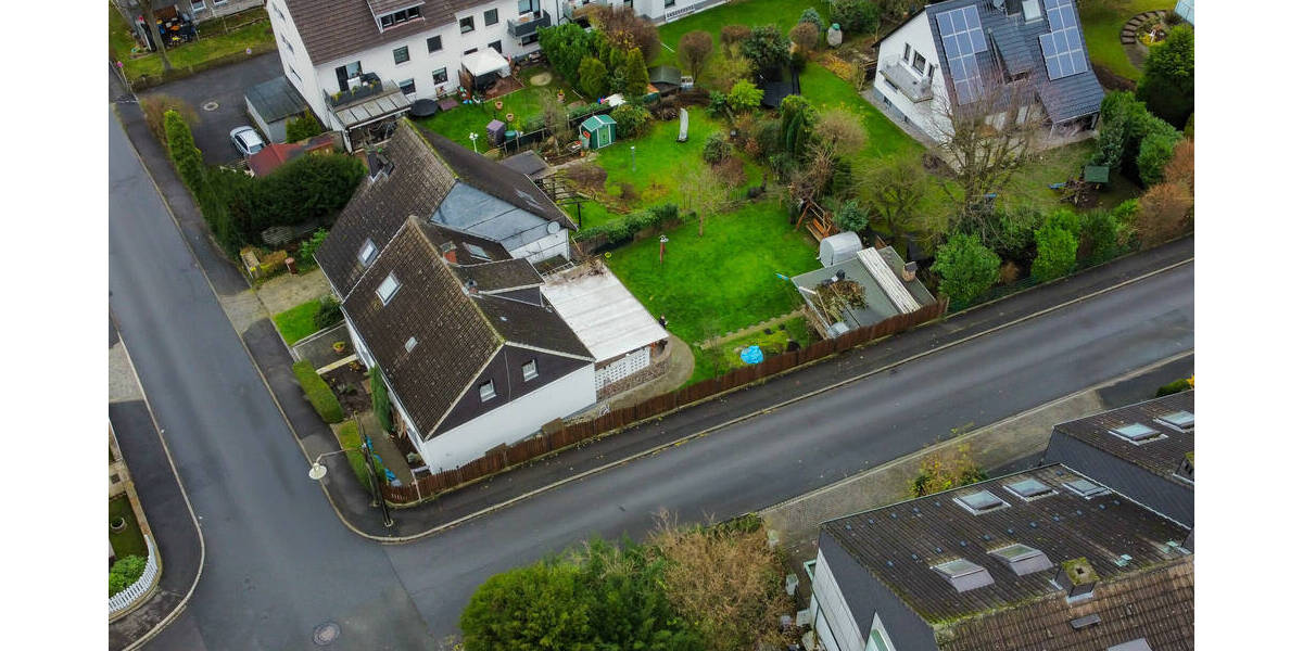 Einfamilienhaus Witten Rüdinghausen - 7 Zimmer, 142 m&sup2;, 349.000&euro; | Angebot:25665727