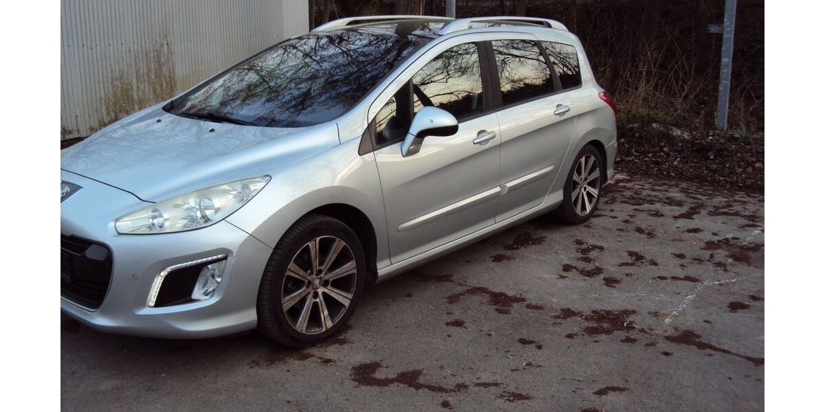 Peugeot 308 190.000 km 2.990 &euro; Hagen 58091