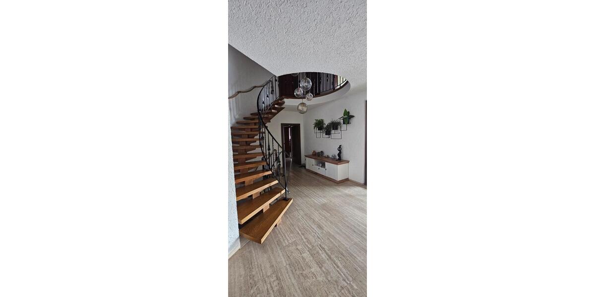 Einfamilienhaus Werne - 7 Zimmer, 210 m&sup2;, 1.950&euro; | Angebot:26645734