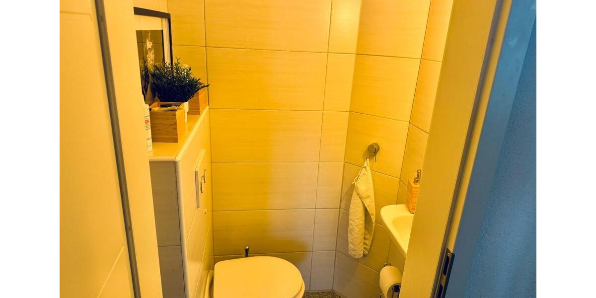 Etagenwohnung Dortmund Hörde - 3 Zimmer, 107 m&sup2;, 1.290&euro; | Angebot:25050201