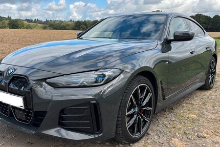 BMW i4 27.800 km 41.300 &euro; Schwerte 58239