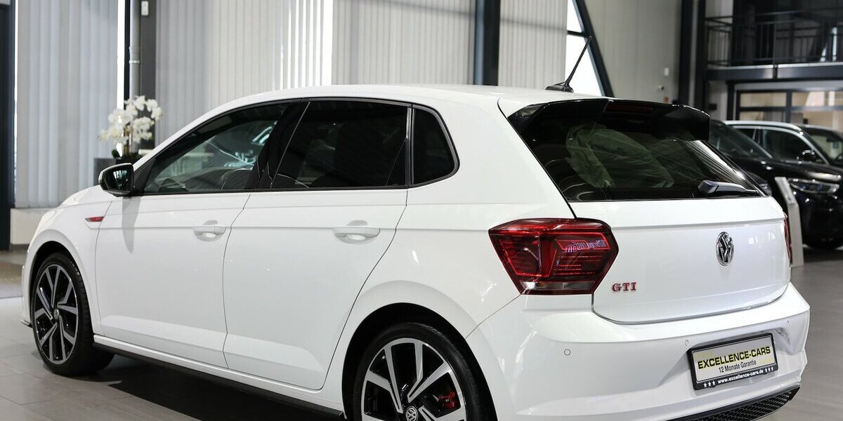 VW Polo GTI 2.0 TSI DSG BEATS WHITE / LED, AID, ACC 139.000 km 14.991 &euro; Hamm 59077