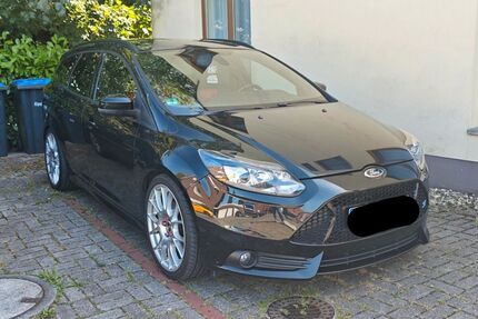 Ford Focus 174.500 km 8.000 &euro; Ahlen 59229