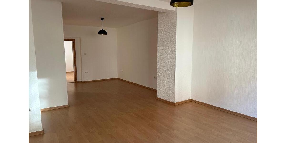 Etagenwohnung Hamm - 3.5 Zimmer, 100 m&sup2;, 1.030&euro; | Angebot:25420310