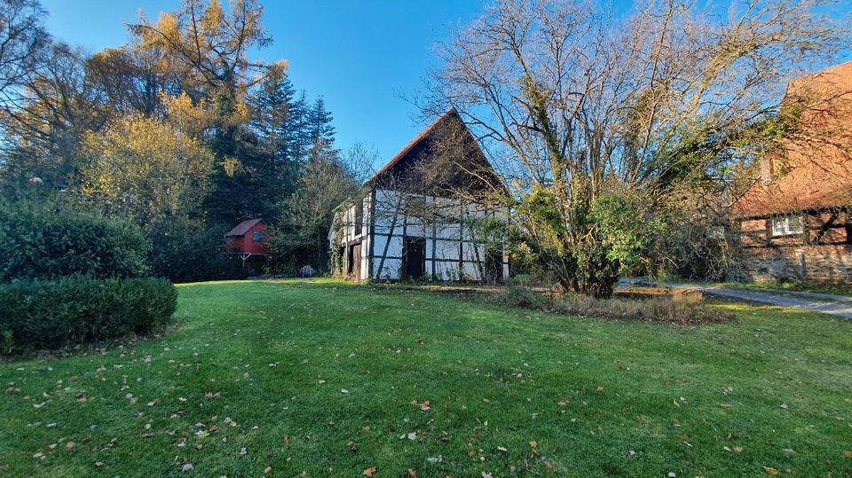 Einfamilienhaus Arnsberg Holzen - 10 Zimmer, 280 m&sup2;, 2.250&euro; | Angebot:25269571