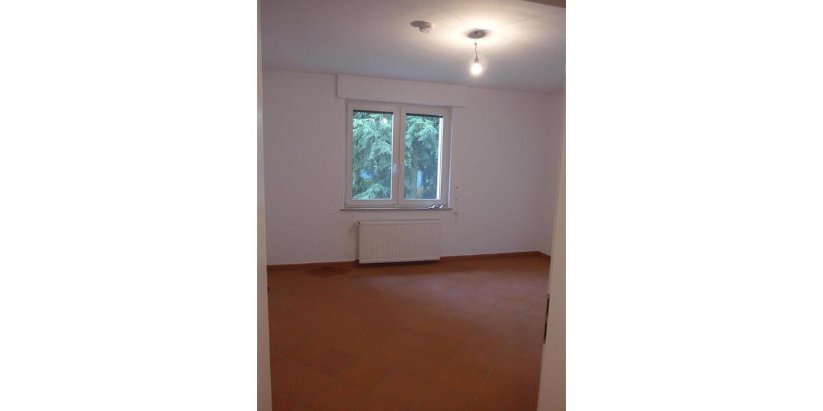 Einfamilienhaus Witten - 8 Zimmer, 250 m&sup2;, 2.000&euro; | Angebot:25392381