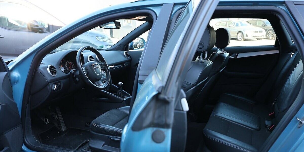 Audi A3 Sportback 2.0 TDI S-LINE SPORTPAKET PLUS 291.000 km 4.402 &euro; Hamm 59077