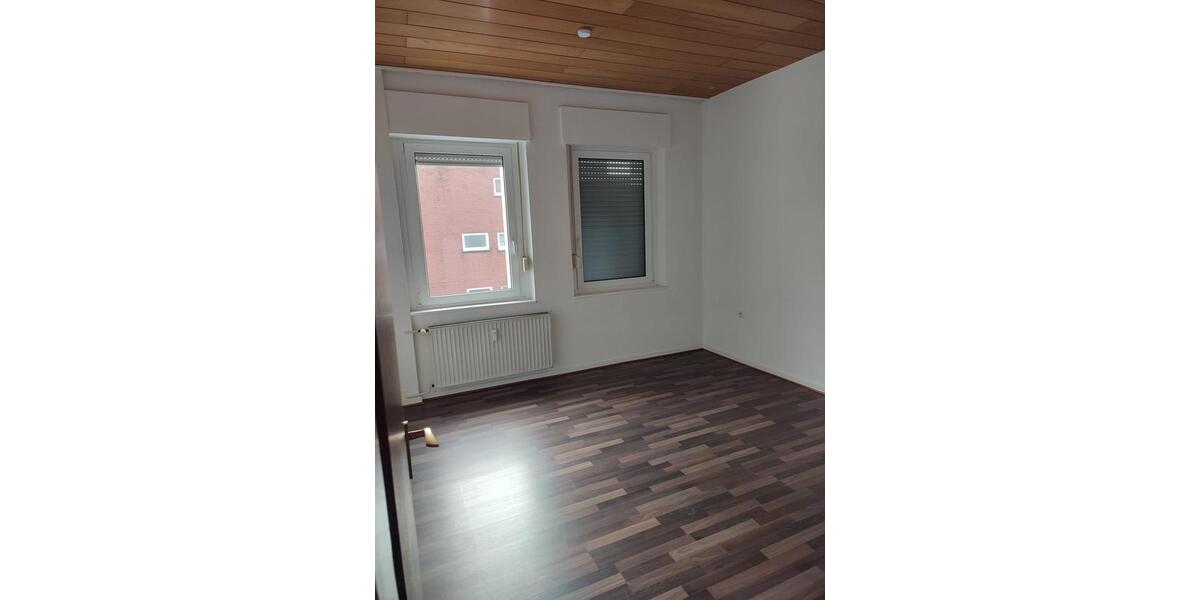 Etagenwohnung Hamm - 3 Zimmer, 70 m&sup2;, 595&euro; | Angebot:25932370
