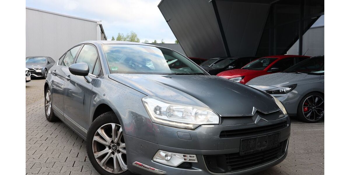 Citroen C5 180.000 km 2.902 &euro; Hamm 59077