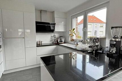 Haus Hamm Berge - 4 Zimmer, 163 m&sup2;, 1.750&euro; | Angebot:26644785