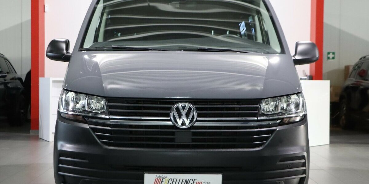 VW T6.1 Transporter KOMBI 2.0 TDI 9-SITZER / GREY 84.000 km 26.555 &euro; Hamm 59077