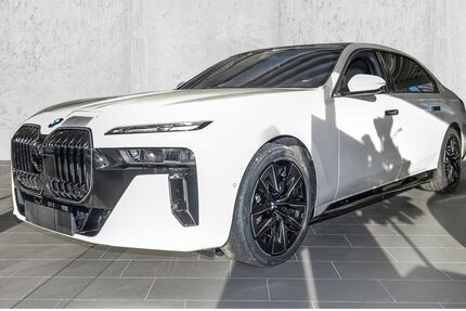 BMW i7 8.500 km 111.950 &euro; Iserlohn 58636