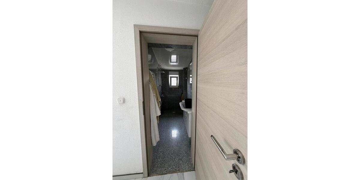 Etagenwohnung Hamm - 4 Zimmer, 75 m&sup2;, 900&euro; | Angebot:26527172