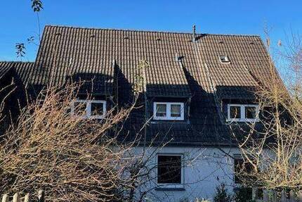 Haus Arnsberg Oeventrop - 8 Zimmer, 220 m&sup2;, 249.500&euro; | Angebot:25703929