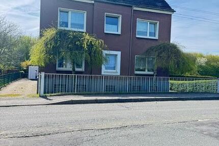 Haus Bönen - 2 Zimmer, 200 m&sup2;, 419.000&euro; | Angebot:26537683