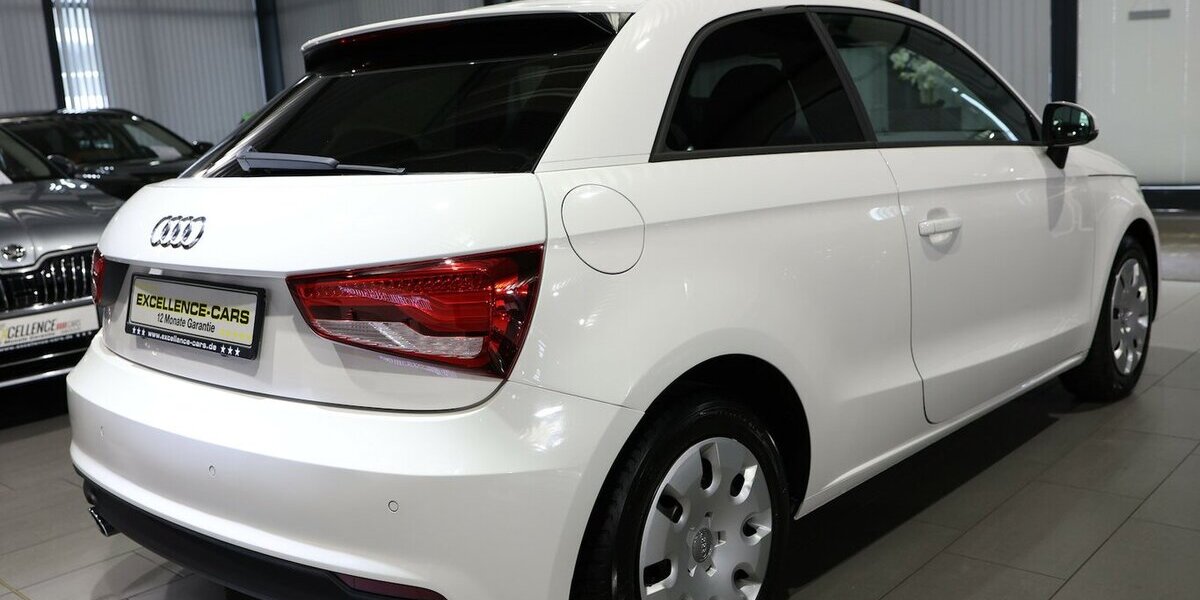 Audi A1 1.6 TDI SPORT WHITE / XENON, NAVI-MMI, LEDER 111.000 km 11.555 &euro; Hamm 59077