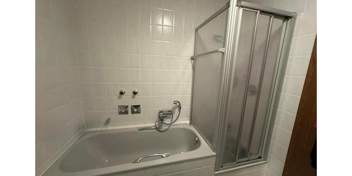 Etagenwohnung Hemer - 3 Zimmer, 79 m&sup2;, 460&euro; | Angebot:26017932