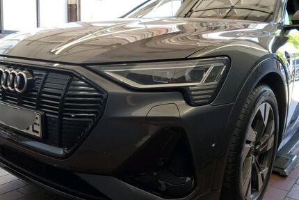 Audi e-tron 53.294 km 33.677 &euro; Hamm 59067