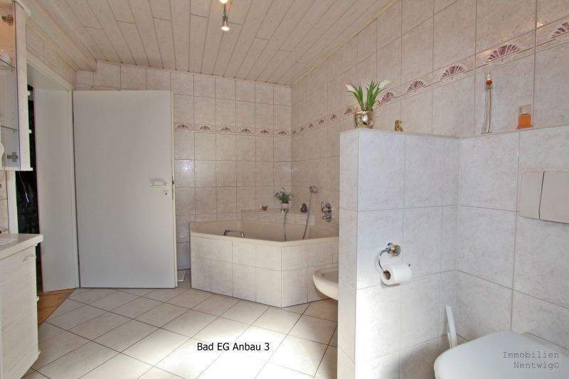Einfamilienhaus Bergkamen Mitte - 9 Zimmer, 185 m&sup2;, 520.000&euro; | Angebot:25914135