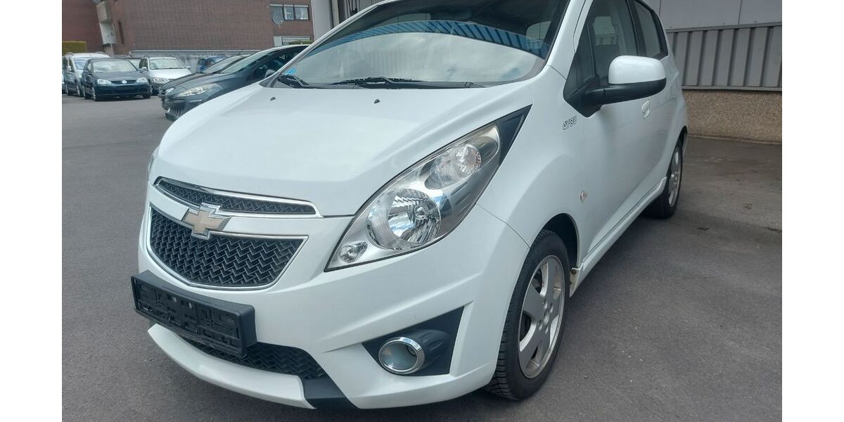 Chevrolet Spark 92.000 km 3.450 &euro; Holzwickede 59439
