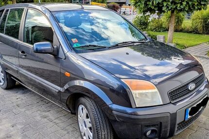Ford Fusion 197.822 km 2.100 &euro; Drensteinfurt 48317