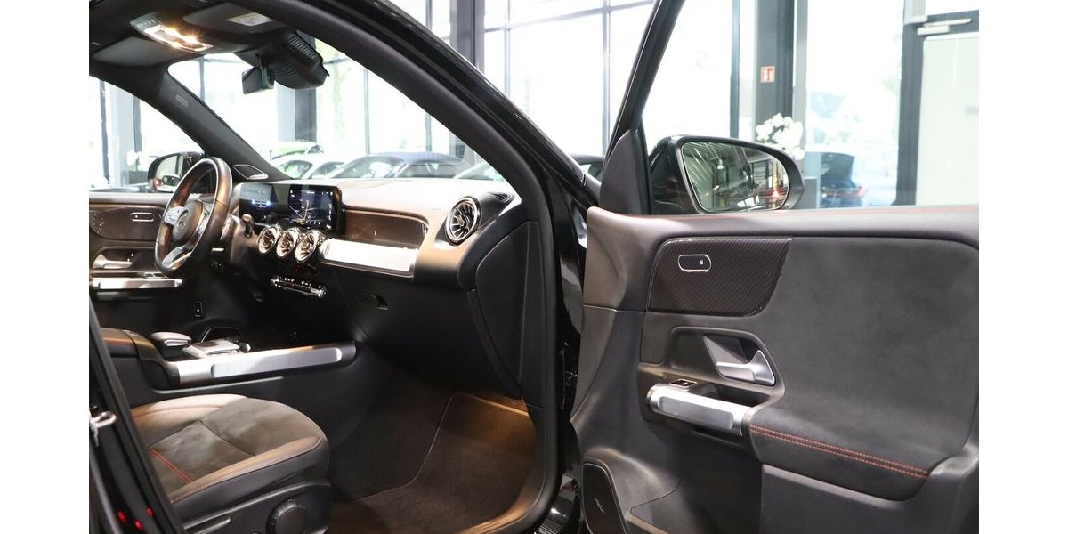 Mercedes-Benz GLB 220 d 4Matic AMG-LINE / PANORAMA, DISTRONIC+ 123.000 km 35.221 &euro; Hamm 59077