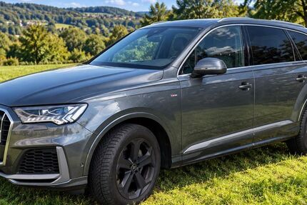 Audi Q7 92.000 km 48.500 &euro; Dortmund 44263