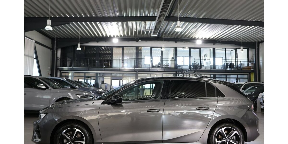 Opel Astra L 1.2 T LIMO TECH GS-SPORT DEUTSCH WIE NEU 4.000 km 23.991 &euro; Hamm 59077