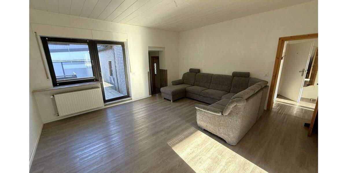 Mehrfamilienhaus, Wohnhaus Castrop-Rauxel Ickern - 5 Zimmer, 120 m&sup2;, 320.000&euro; | Angebot:25748115