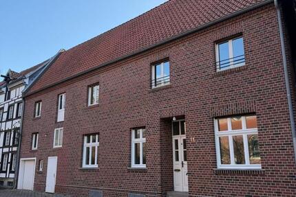 Haus Drensteinfurt - 7 Zimmer, 194 m&sup2;, 1.600&euro; | Angebot:26443113