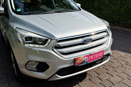 Ford Kuga 114.000 km 10.700 &euro; Bergkamen 59192