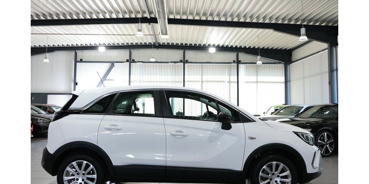 Opel Crossland 1.5 D BUSINESS ELEGANCE / LED / LEDER 127.000 km 13.555 &euro; Hamm 59077