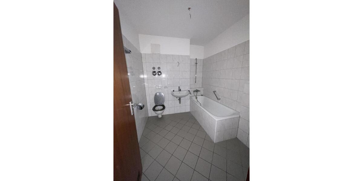 Dachgeschoßwohnung Witten - 2 Zimmer, 61 m&sup2;, 345&euro; | Angebot:26495972