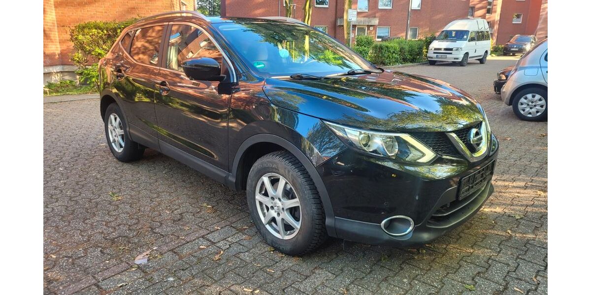 Nissan Qashqai 81.700 km 6.650 &euro; Castrop-Rauxel 44579