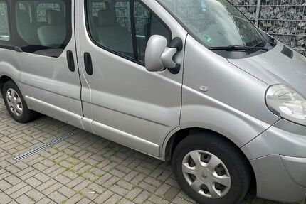 Renault Trafic 152.488 km 9.800 &euro; Hamm 59077