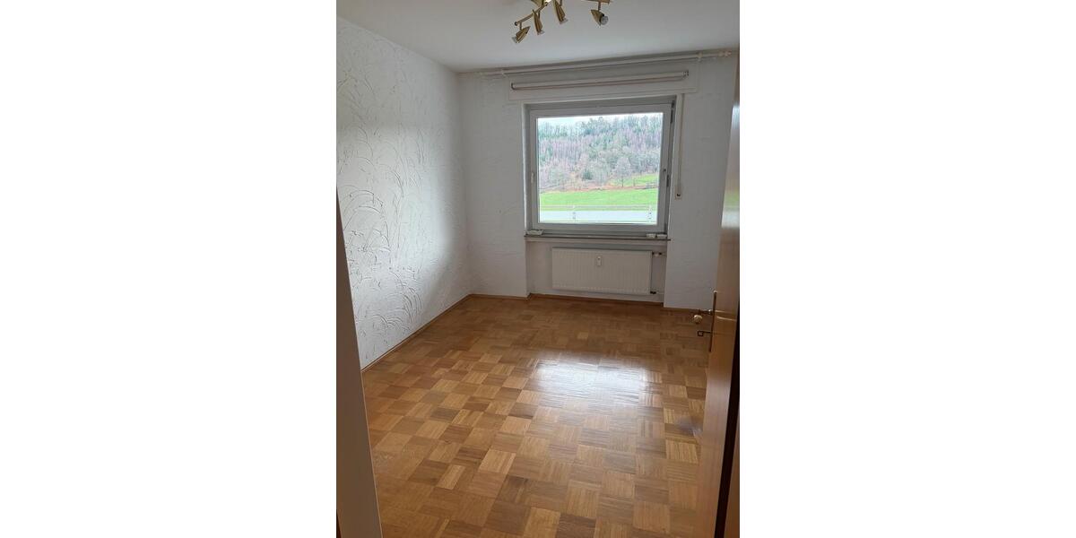 Etagenwohnung Lünen Brambauer - 4.5 Zimmer, 106 m&sup2;, 1.150&euro; | Angebot:24795136