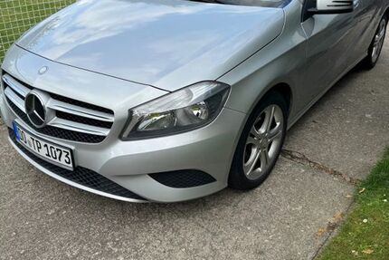 Mercedes-Benz A 180 129.850 km 7.400 &euro; Kamen 59174