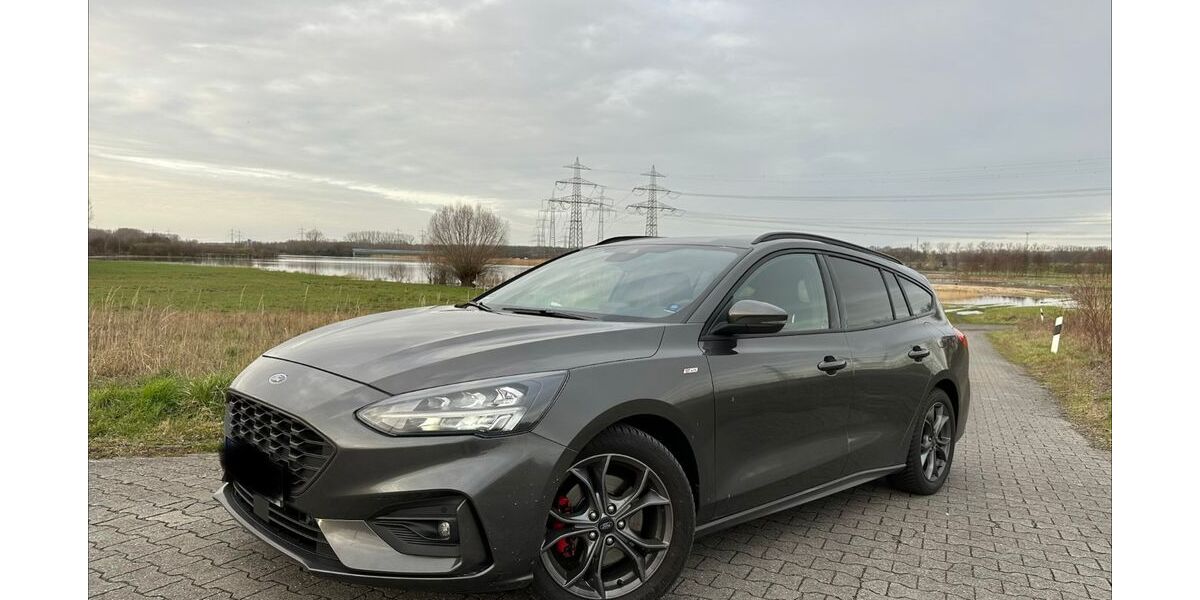 Ford Focus 89.000 km 18.000 &euro; Hamm 59071