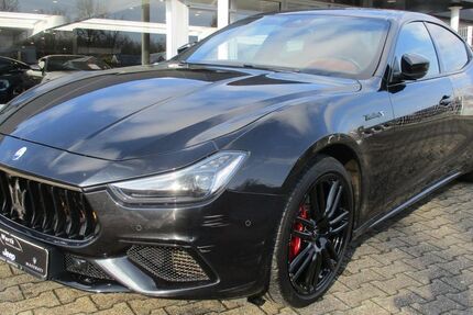 Maserati Ghibli 62.200 km 45.900 &euro; Schwerte 58239