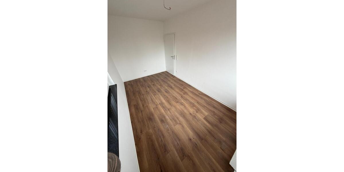 Erdgeschoßwohnung Hamm Bockum - 4 Zimmer, 80 m&sup2;, 950&euro; | Angebot:26131955