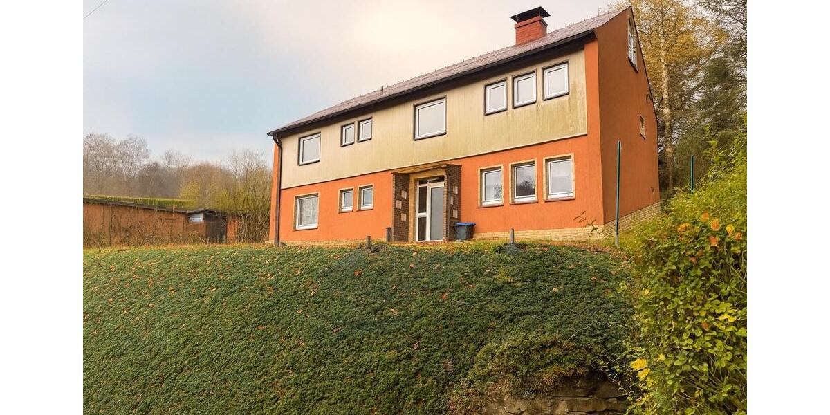 Einfamilienhaus Witten Rüdinghausen - 7 Zimmer, 140 m&sup2;, 430.000&euro; | Angebot:24090504