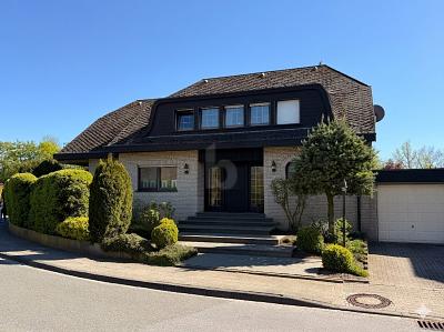 XXL-FAMILIENDOMIZIL OHNE RENOVIERUNGSSTAU - Einfamilienhaus Ahlen Dolberg | Angebot:27097991