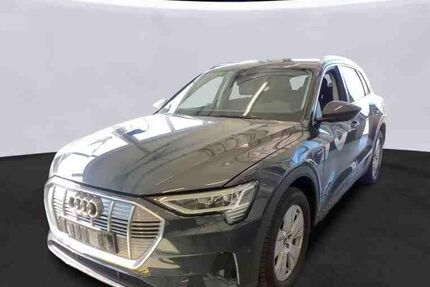 Audi e-tron 83.122 km 29.343 &euro; Hagen 58091