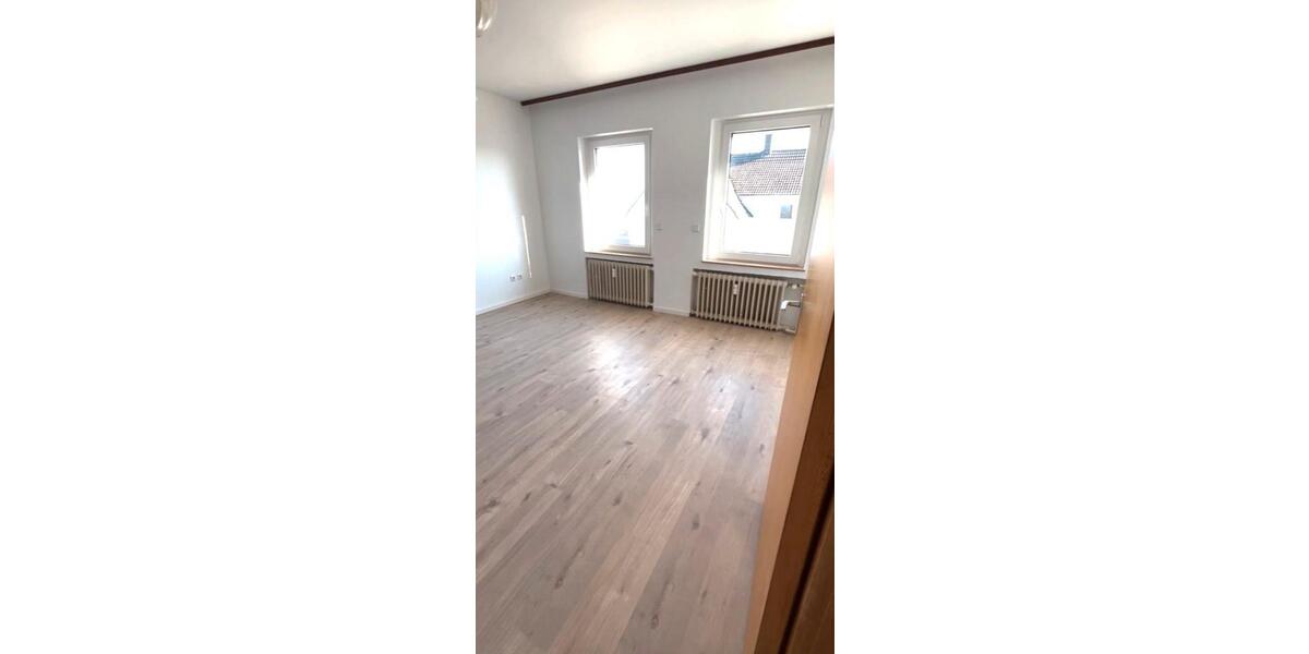 Etagenwohnung Dortmund Hombruch - 4 Zimmer, 110 m&sup2;, 900&euro; | Angebot:25660343