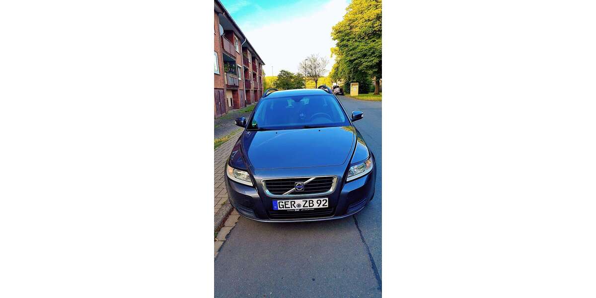 Volvo V50 183.000 km 6.000 &euro; Heil (Bergkamen) 59192