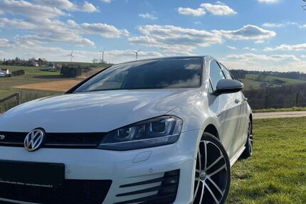 VW Golf 200.524 km 13.900 &euro; Menden 58706