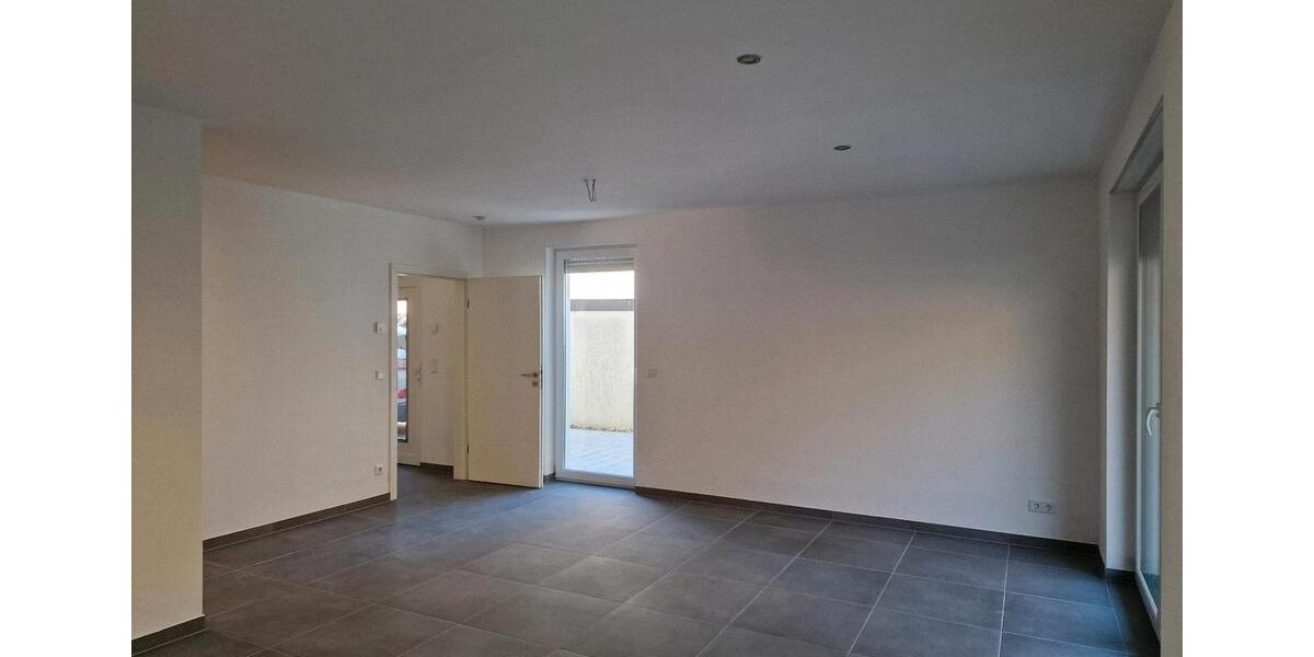 Erdgeschoßwohnung Castrop-Rauxel Becklem - 2 Zimmer, 85 m&sup2;, 1.200&euro; | Angebot:25806844