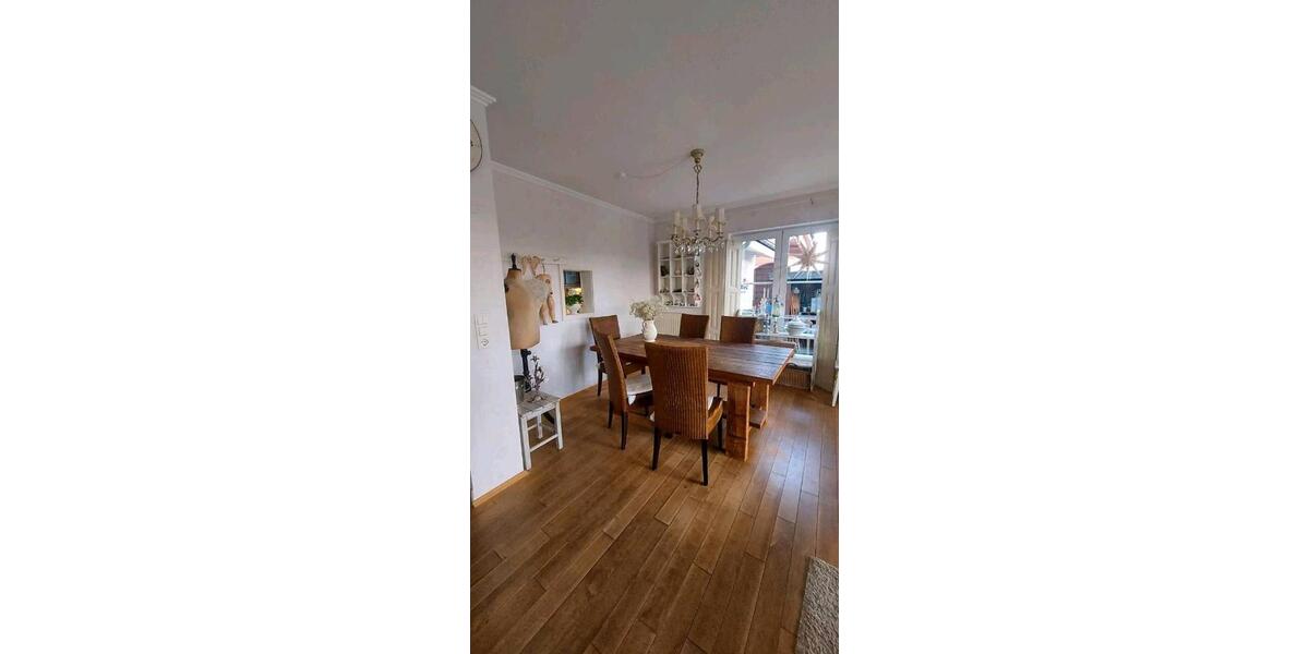 Doppelhaushälfte Lünen - 5 Zimmer, 132 m&sup2;, 450.000&euro; | Angebot:25947825