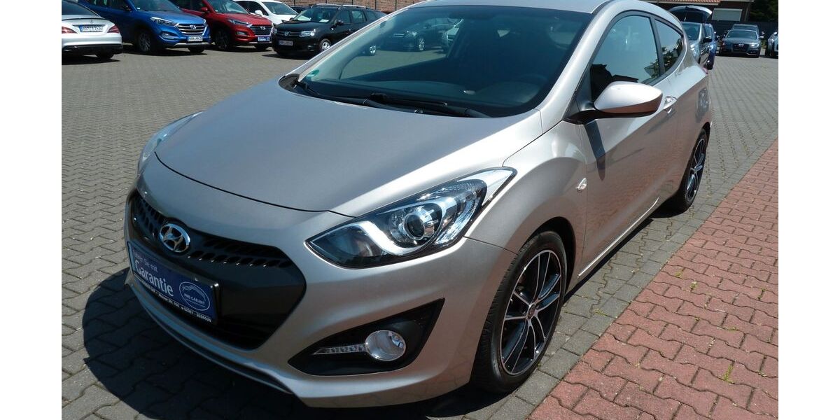 Hyundai i30 81.000 km 7.800 &euro; Hamm 59073