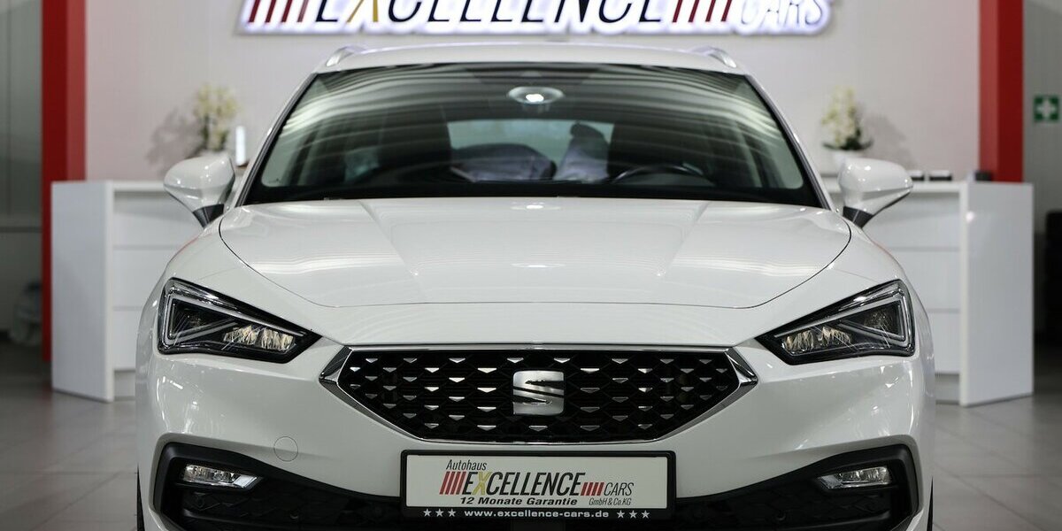 Seat Leon ST 2.0 TDI DSG XCELLENCE / LEDER / ACC+LANE 75.000 km 19.777 &euro; Hamm 59077